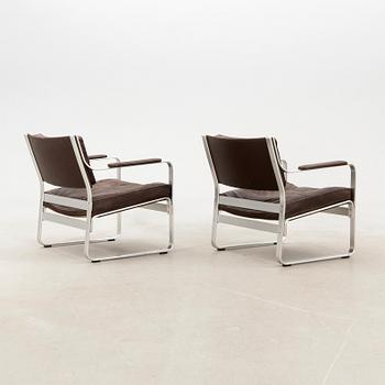 Karl Erik Ekselius, a pair of "Mondo" armchairs for JOC furniture, late 20th century.