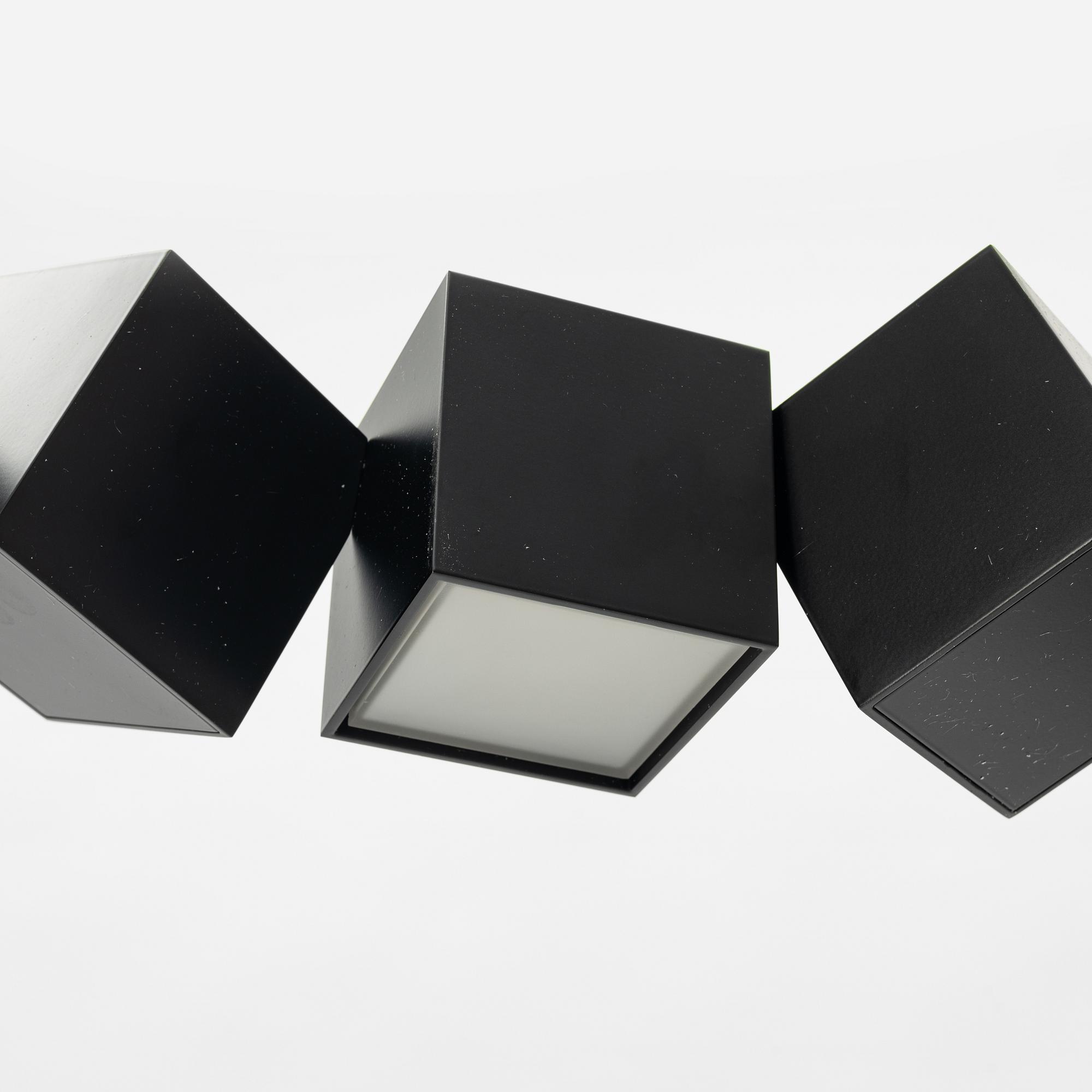 Markus Johansson, taklampa, "Blockchain pendant", Oblure, Göteborg.