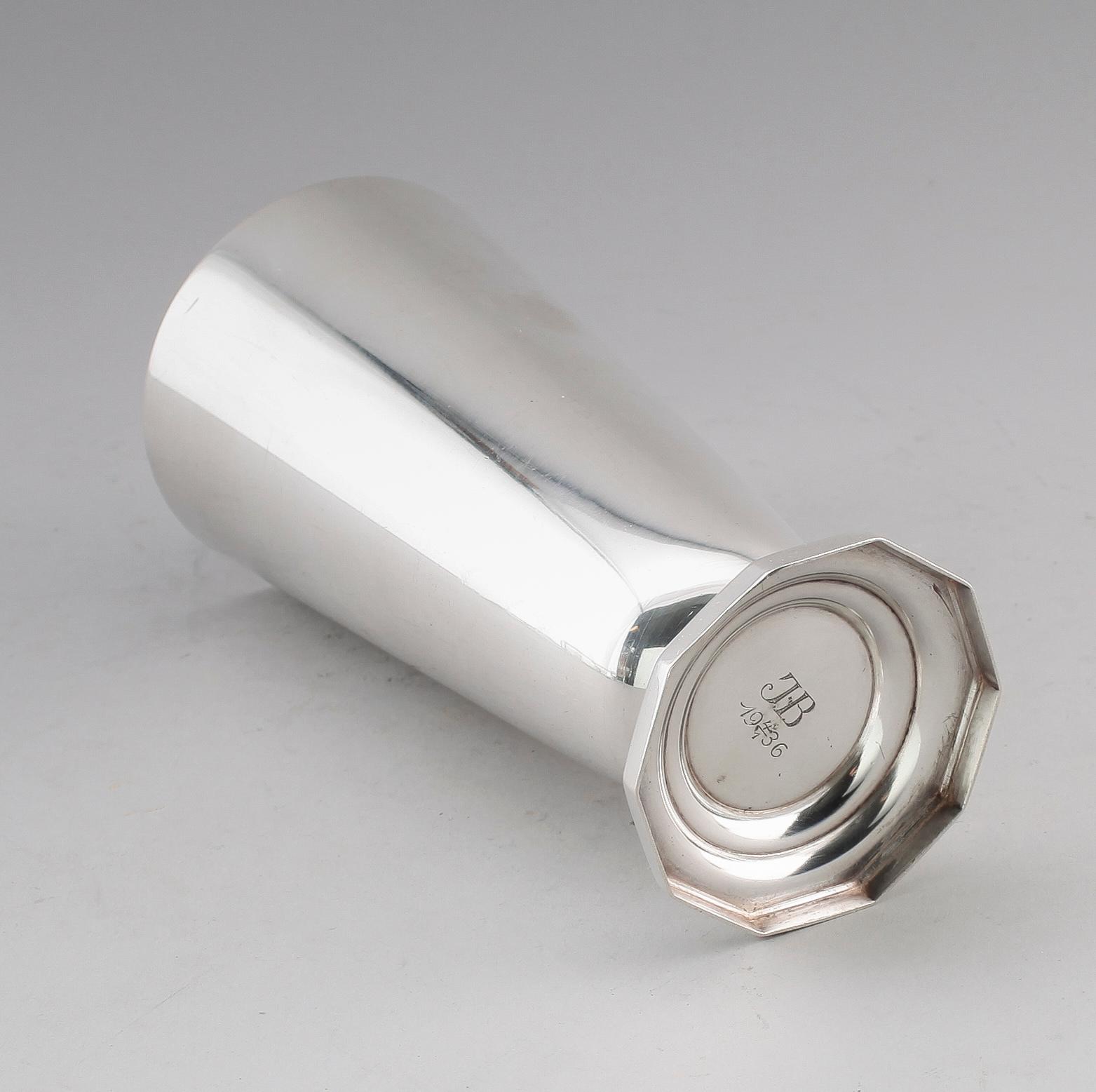 BÄGARE, silver, GAB, Stockholm 1935. Vikt ca 288 g.