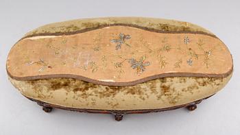 FOTPALL, rokokostil, 1800-tal.