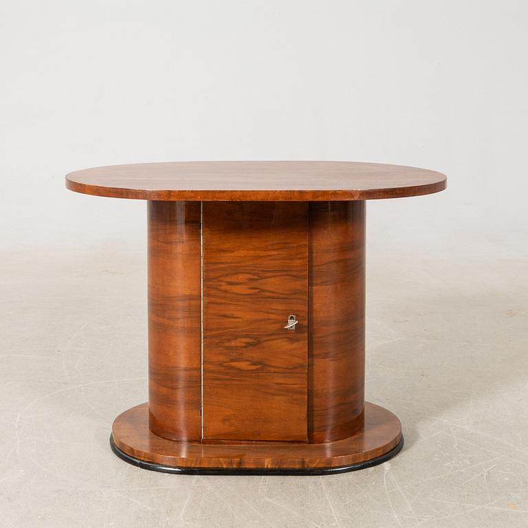 Table in Art Deco style, 20th century.