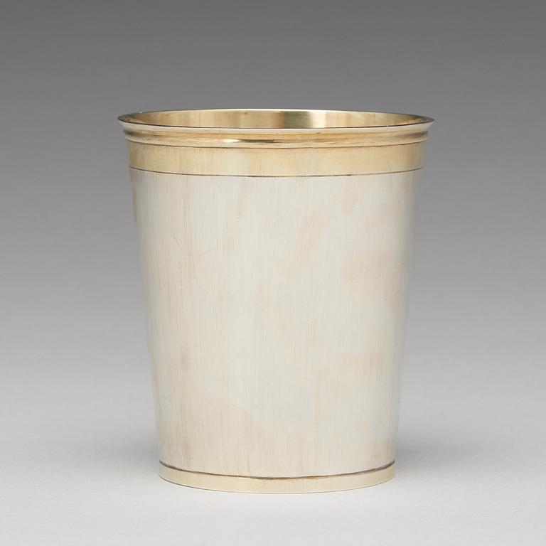 A Northern European late 17th/early 18th century parcel-gilt silver beaker, unmarked.