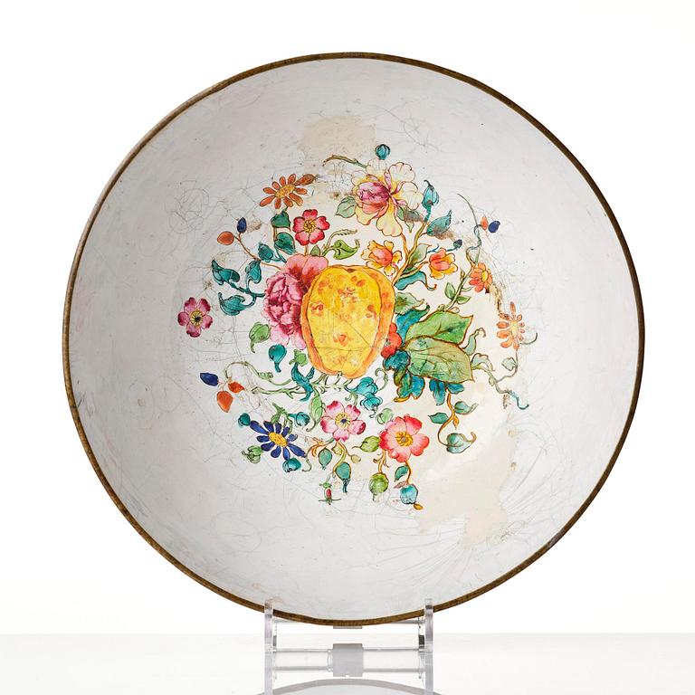 A large enamel on copper bowl, and a cover, Qing dynasty, 18th century.