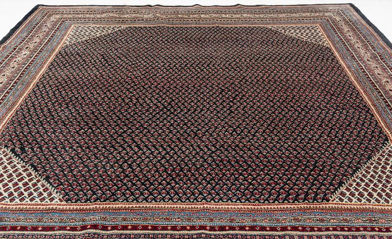 A carpet, Serabend, circa 410 x 314 cm.