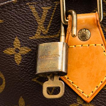 Louis Vuitton, a monogram 'Alma' handbag.