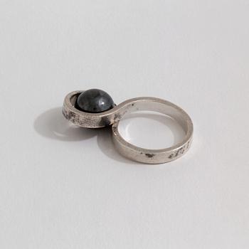 RING, med blodsten, Waldemar Jonsson, Skara, 1972.