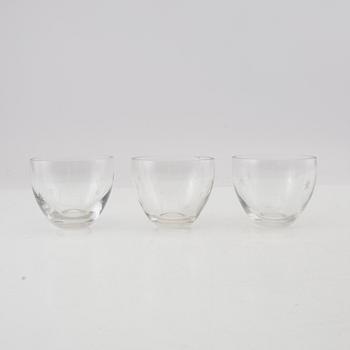 Signe Persson-Melin, servis 41 dlr "Bouquet" Kosta Boda sent 1900-tal.