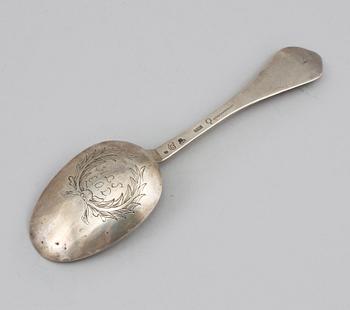 SKED, silver, Johan Wennerwall, Göteborg, 1756, vikt 50 g.