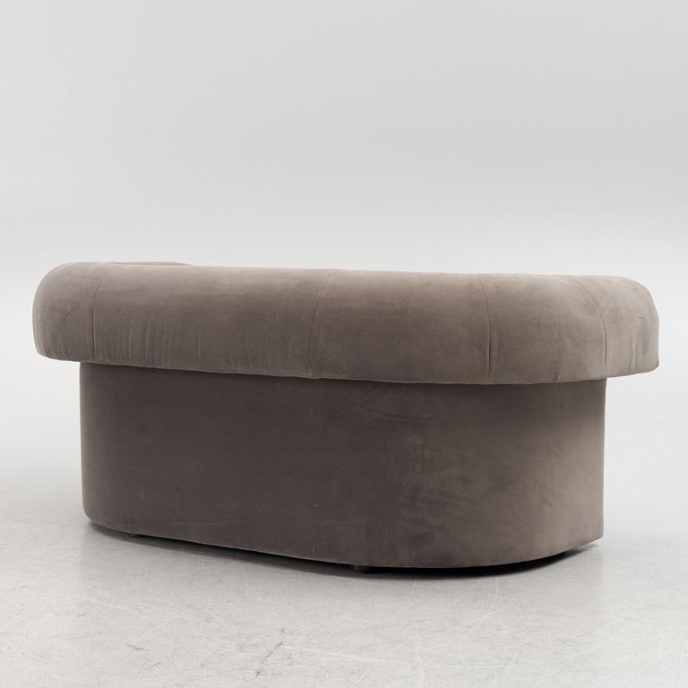 Sofa, "Loveseat", Layered, contemporary.