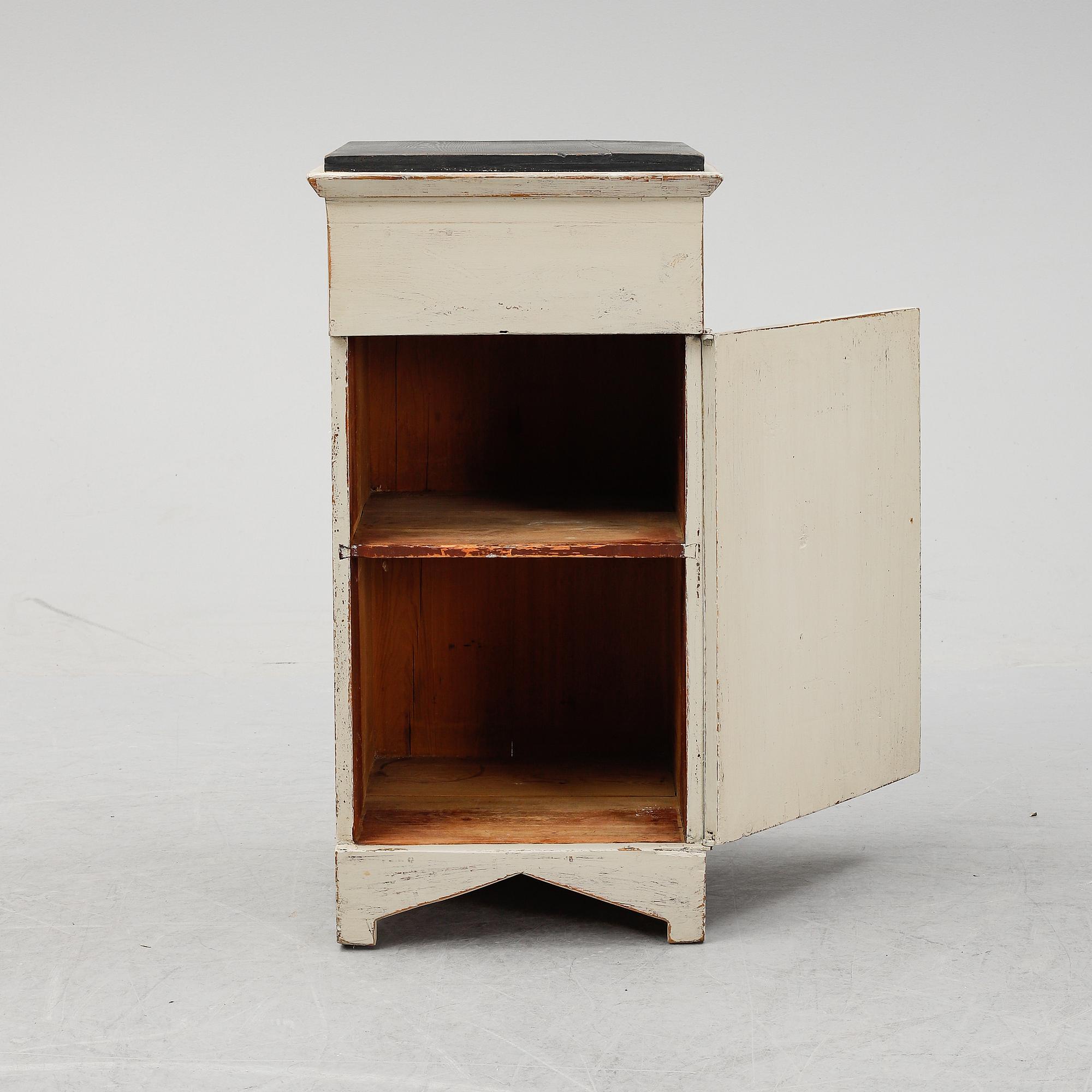 A late 19th century bedside table.