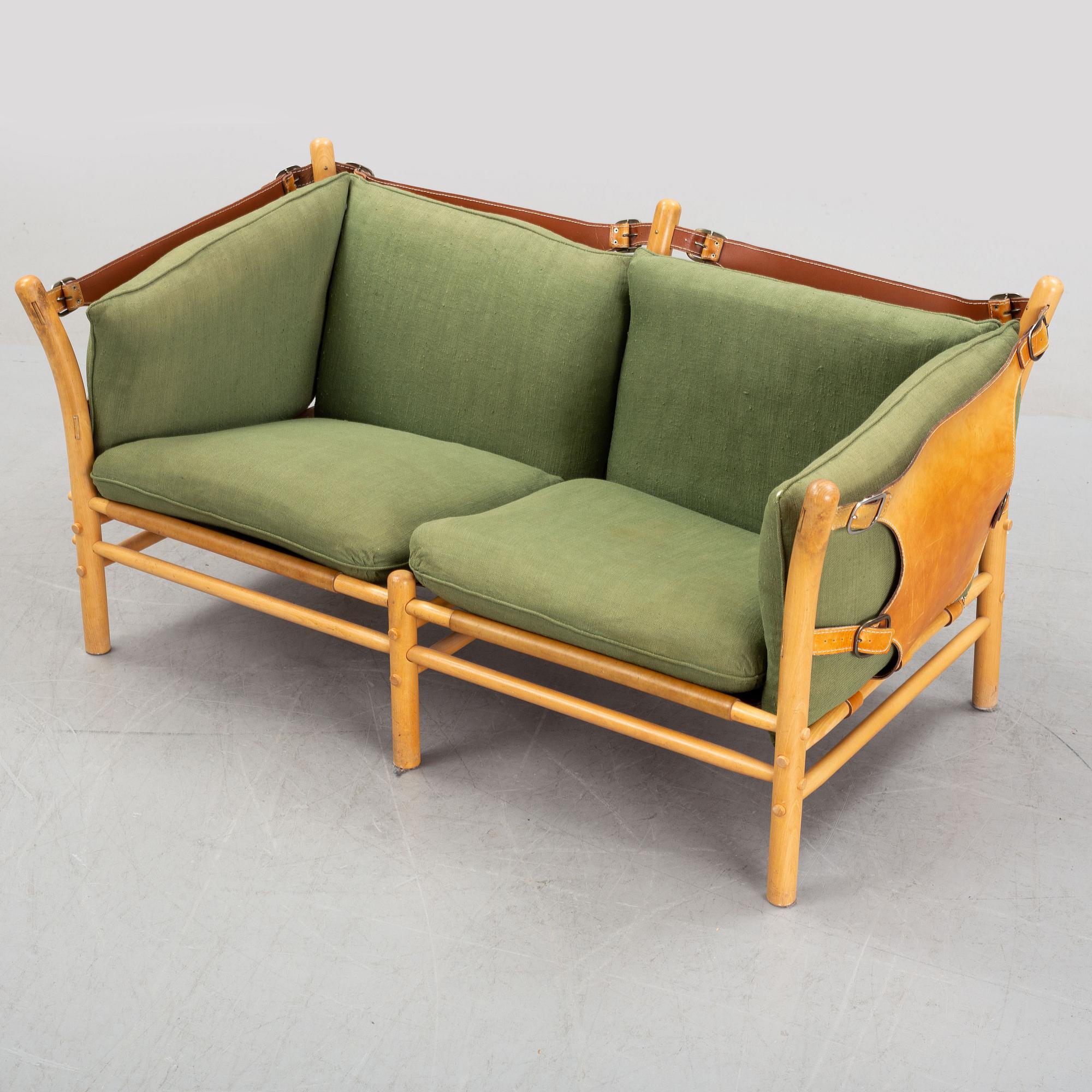 Arne Norell, an 'Ilona' sofa for Norell Möbler, later part of the 20th Century.