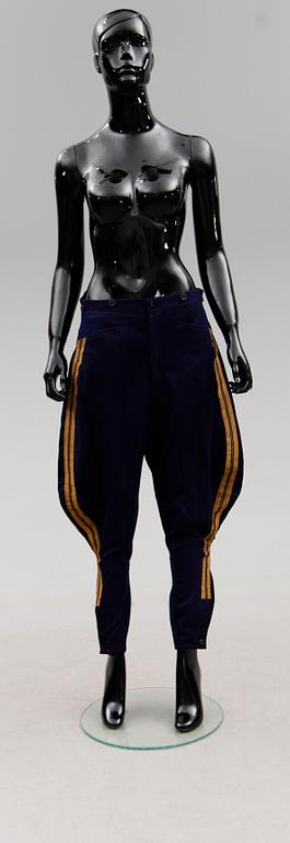 UNIFORMSBYXOR, 3 st, Sverige, 1900-tal.