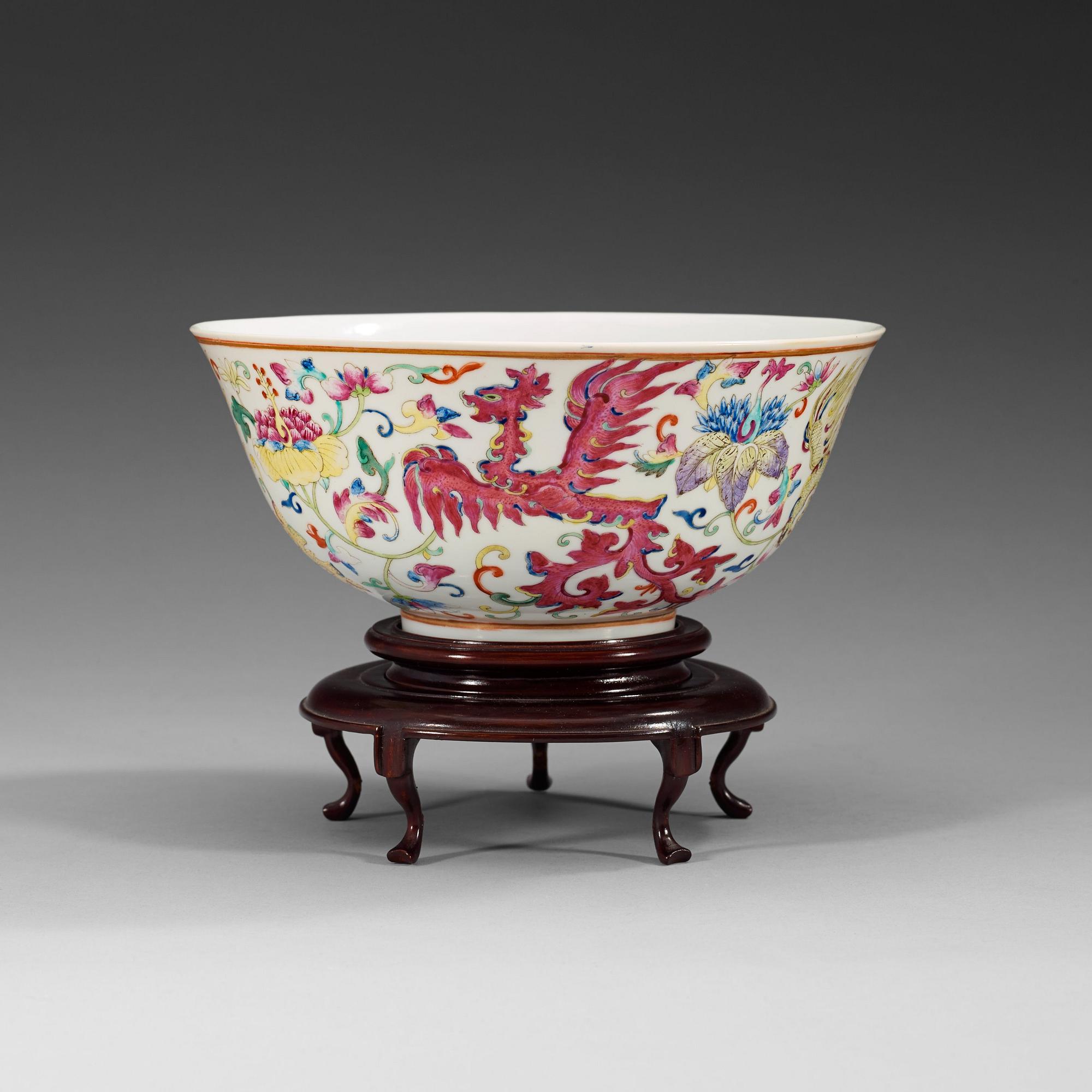 SKÅL, porslin. Qing dynastin med Guangxus sex karaktärers märke och period (1875-1908).