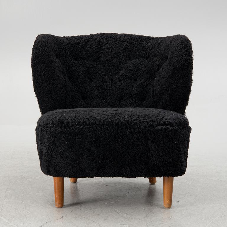 Armchair, Swedish Modern, circa mid-20th century.