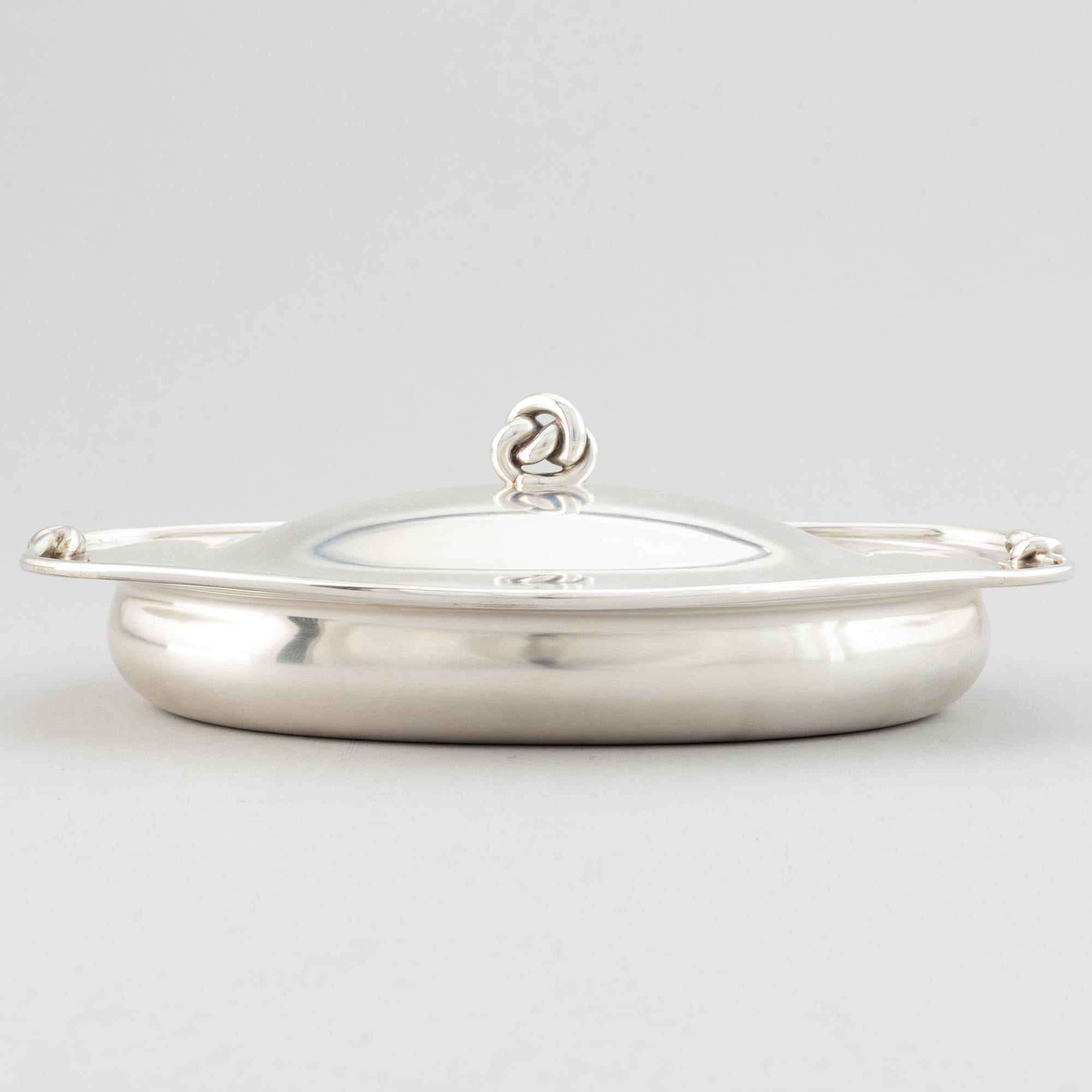 A sterling silver serving dish with lid, import marks for Sweden.