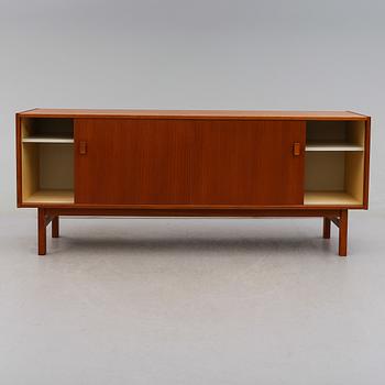 SIDEBOARD, "Arild", Nils Jonsson, Troeds, Bjärnum, 1900-talets andra hälft.