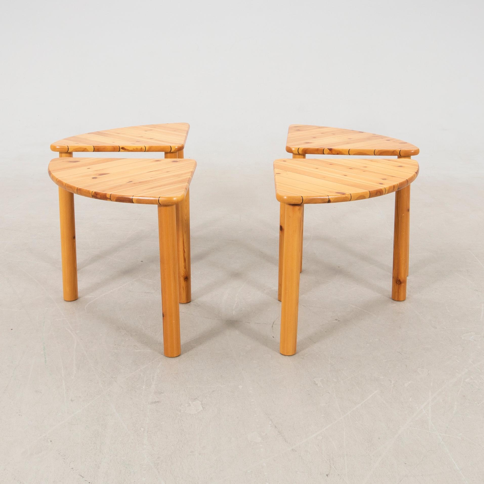 Coffee table/side table 4 dlr Troeds late 20th century.