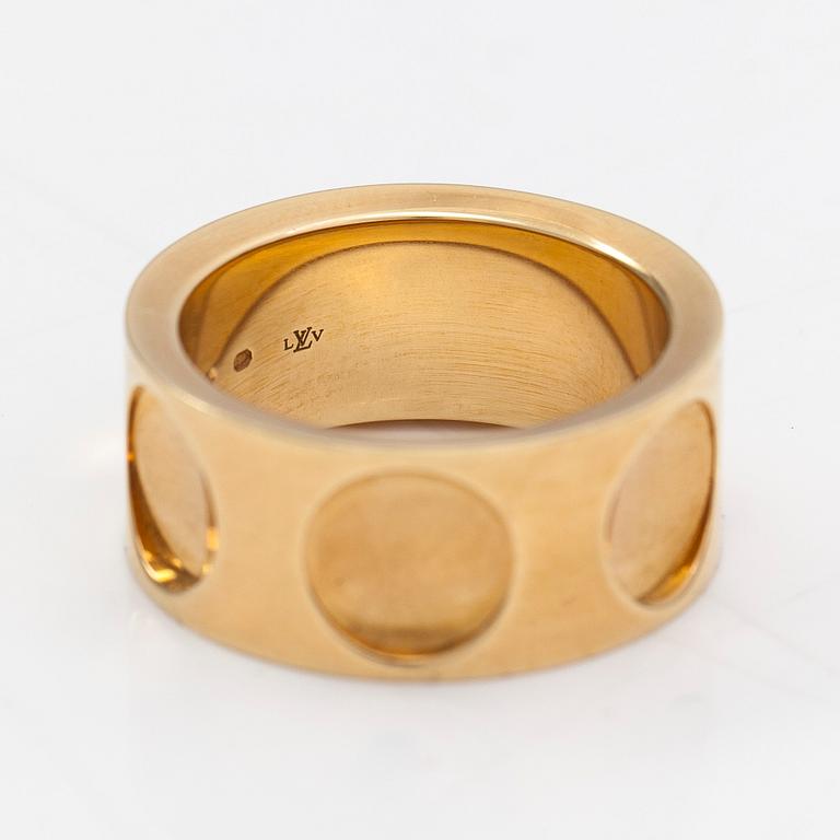 Louis Vuitton, an 18K gold 'Empreinte' ring with diamonds.