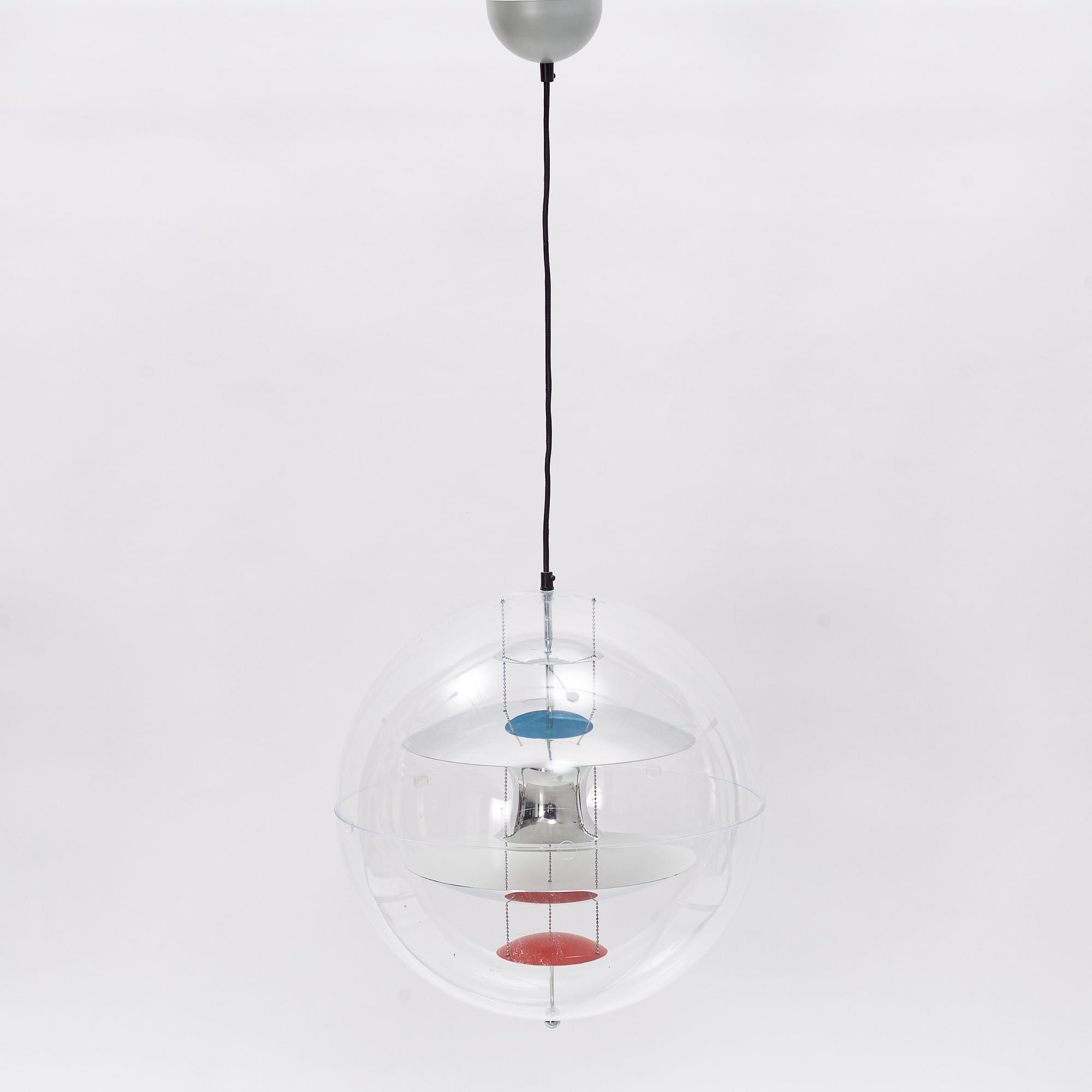 Verner Panton, taklampa, "VP Globe", Frandsen Lighting A/S, Danmark, 2000-tal.