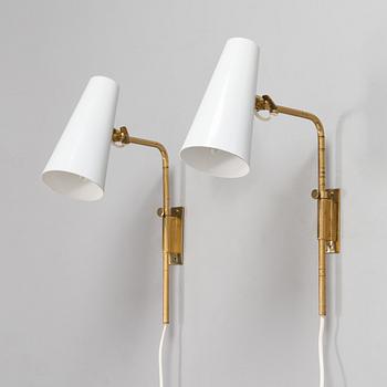 Paavo Tynell, a pair mid-20th century '9459' wall lights for Idman.