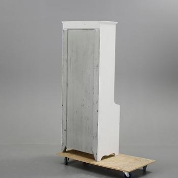 SKÅP, gustaviansk stil, 1900-talets början.