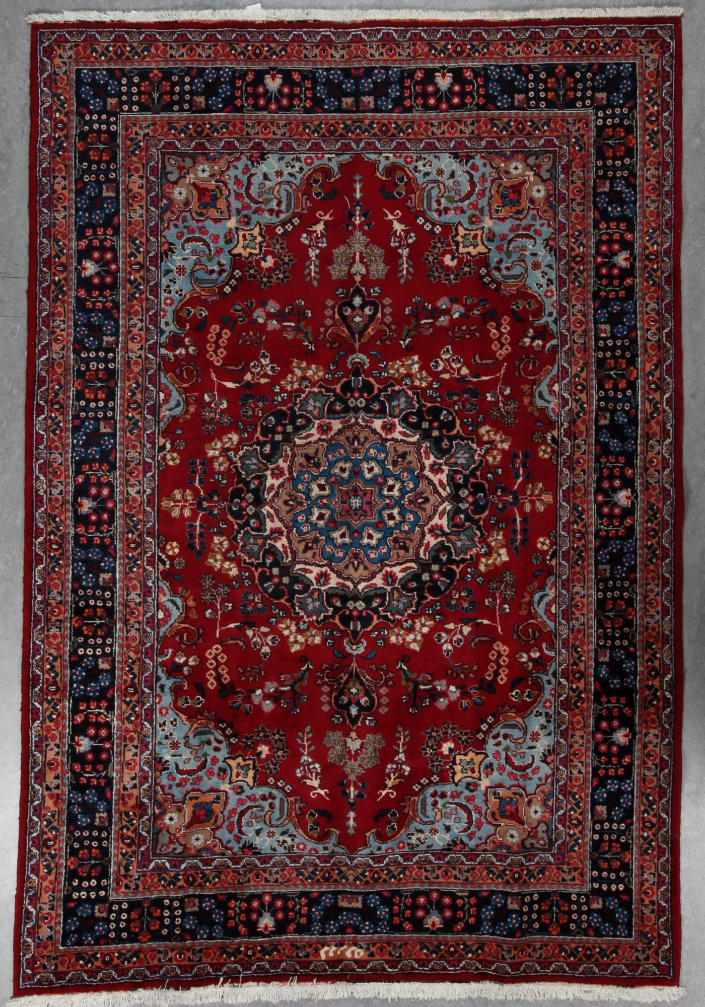 MATTA, Meshad, ca 295x203 cm.