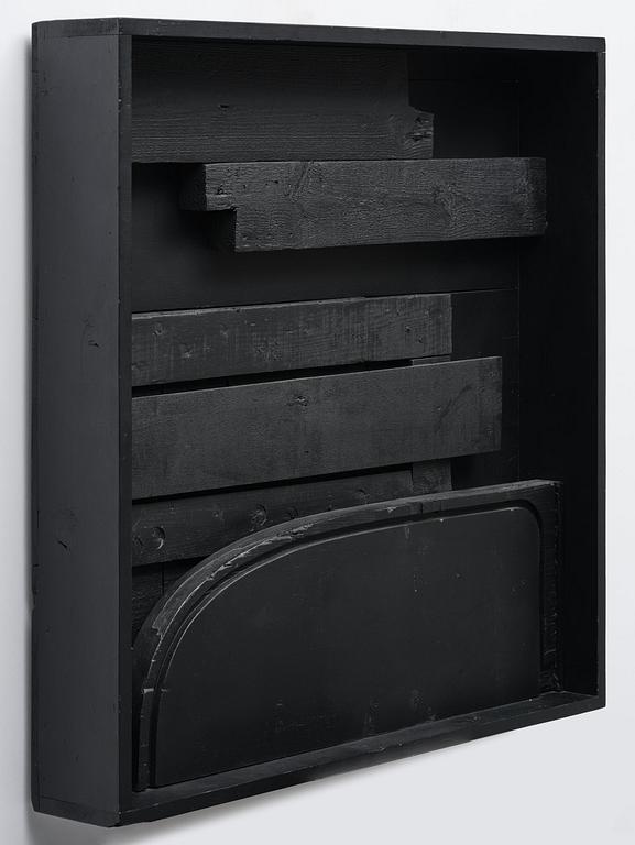 Louise Nevelson, "Day/Night XI".
