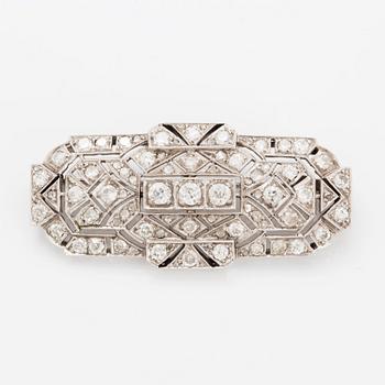 Old-cut and rose-cut diamond brooch, total ca 2,40 ct.