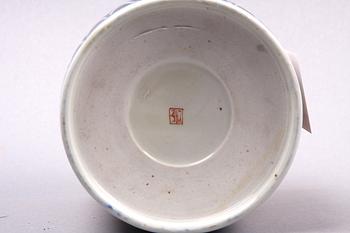 TOBAKSBURK, porslin, Imari, Japan, tidigt 1900-tal.