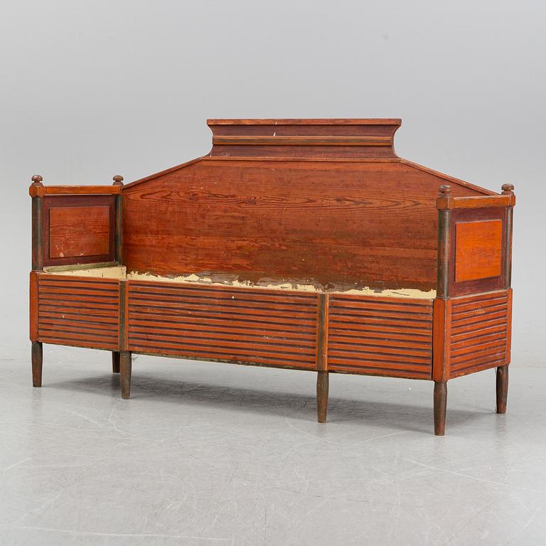 A painted Swedish wooden sofa, mid 19th century.