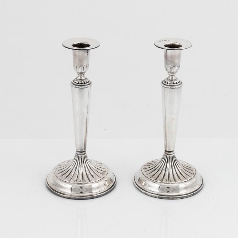 A pair of silver candle sticks, K & EC Gothenburg, 1956.