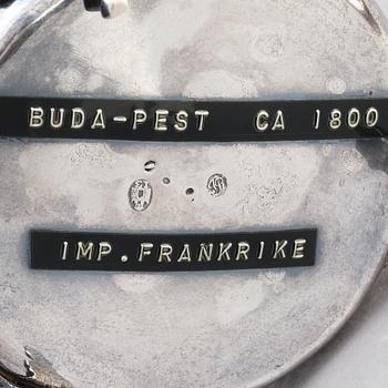 Karott med lock, silver, Pest (Budapest) innan 1866, Ungern. Fransk importstämpel (1864-1893).