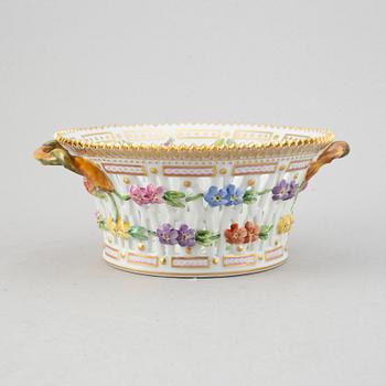 A Royal Copenhagen "Flora Danica" chesnut baskets with stands, Denmark, mid 20th Century.