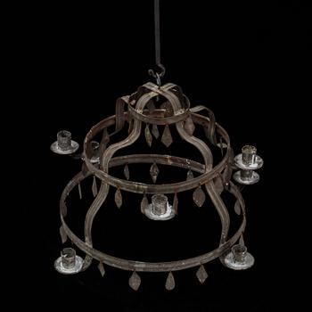 Ljuskrona i bleckplåt, allmoge, 1900-talets första hälft.