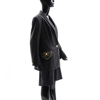 DRÄKT, tvådelad, Versace, storlek 42.