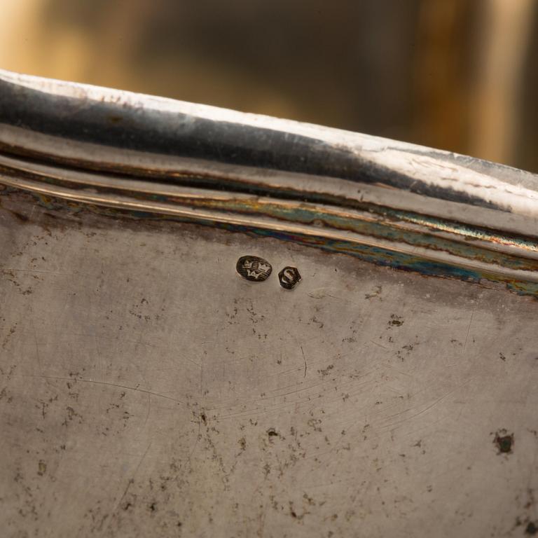 SÅSSKÅL, silver, rokokostil, svenska importstämplar. 1900-tal. Vikt ca 458 gram.