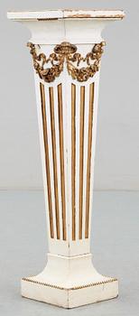 PIEDESTAL, gustaviansk stil, omkring år 1900.