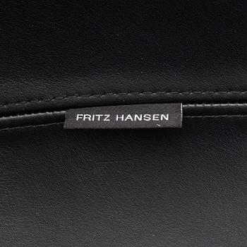 Arne Jacobsen, fåtölj, "Ägget", Fritz Hansen, Danmark, 2021.