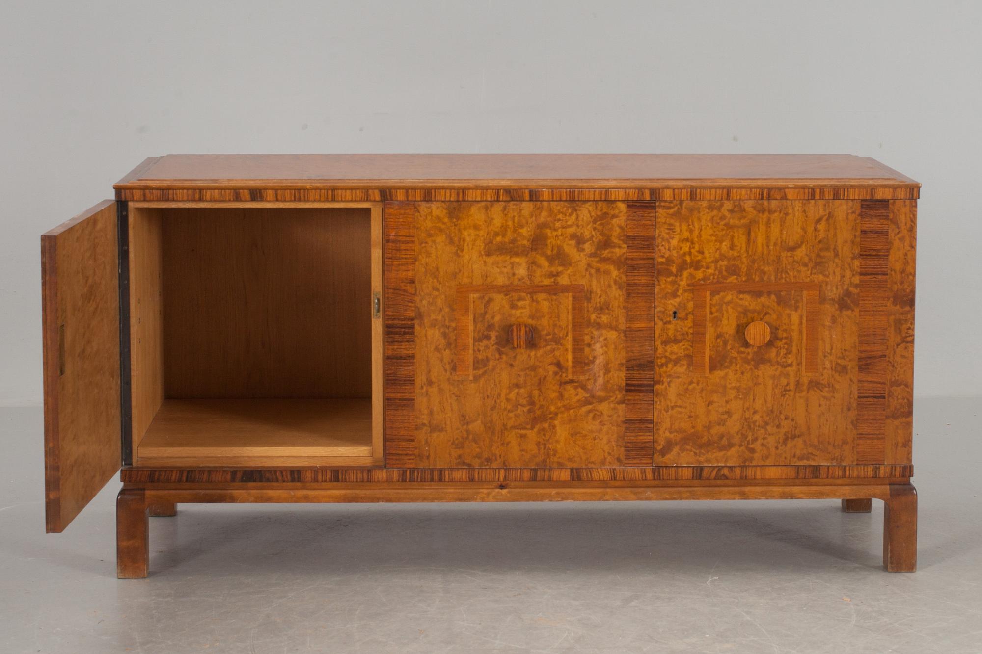 SIDEBOARD, Art deco, 1900-talets första hälft.