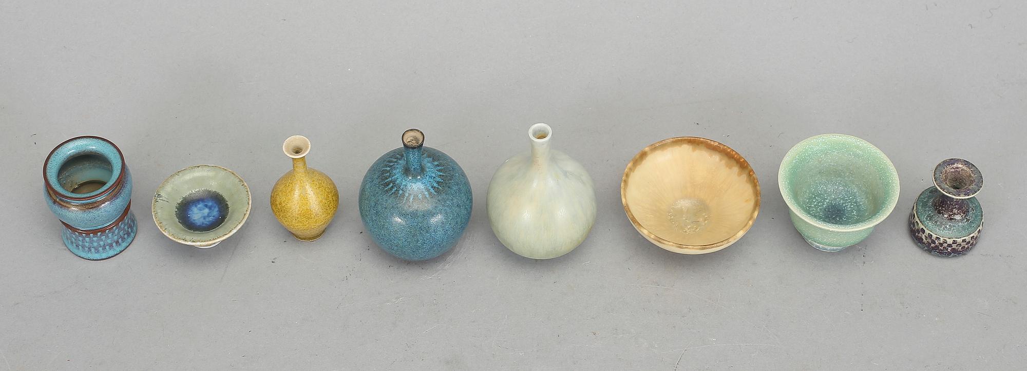 MINIATYRER, 8st, stengods, bla Stig Lindberg och Sven Wejsfelt.