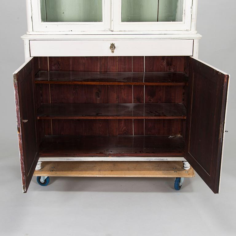 A late 19th century display cabinet.