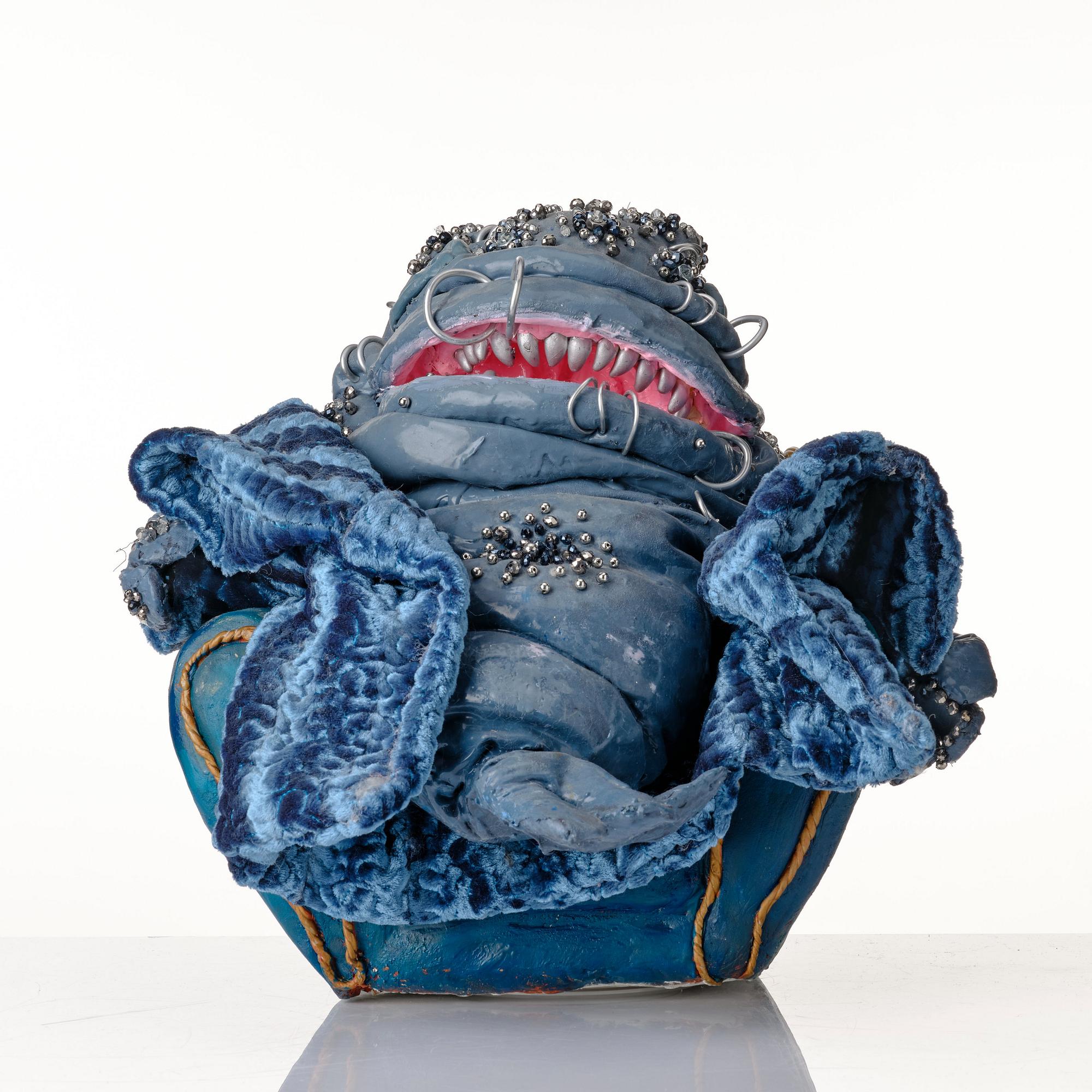 Nathalie Djurberg & Hans Berg, "Whale in Armchair" från "Worship".