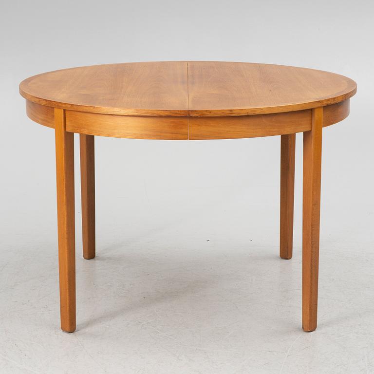 A dining table, second half of the 20th century.