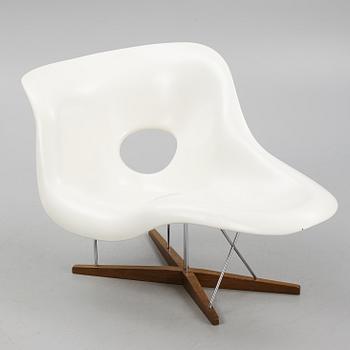 Charles & Ray Eames, lounge chair, "La Chaise", Vitra 2003.