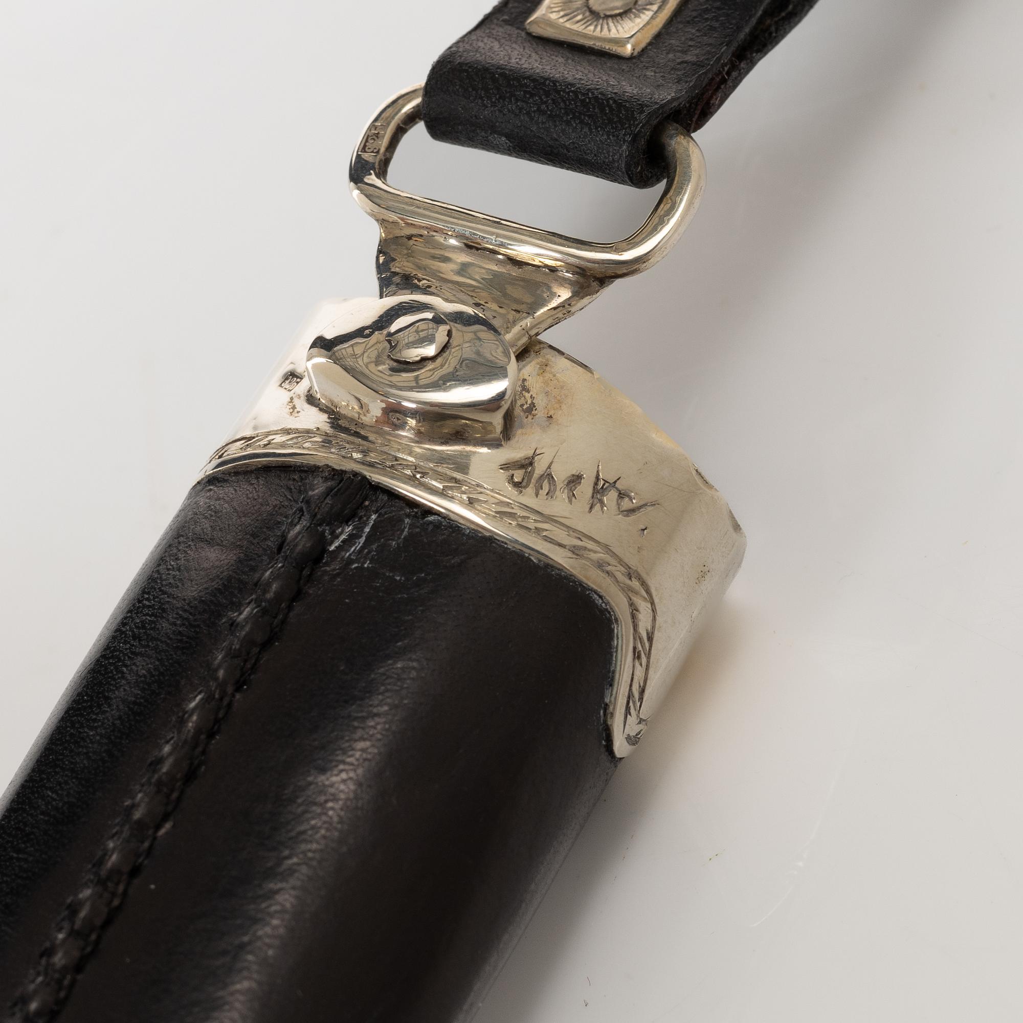 Knife-Jocke, (Jan Olsson), Sörböle, knife in sheath. signed.