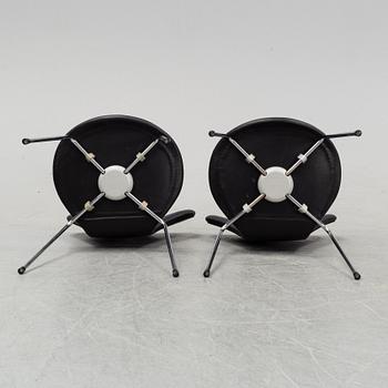 Arne Jacobsen, a set of six "Sjuan" chairs for Fritz Hansen, Denmark.