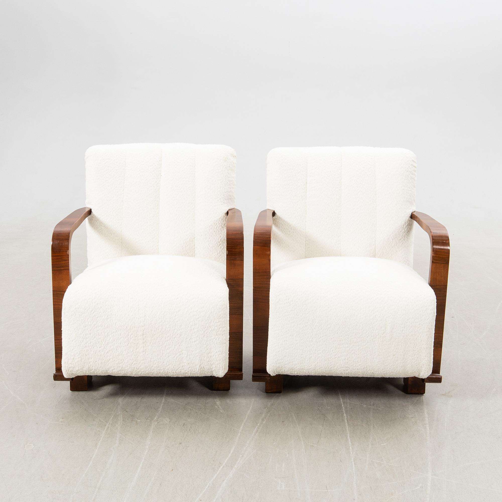 Armchairs, a pair, Art Deco, first half of the 20th century.
