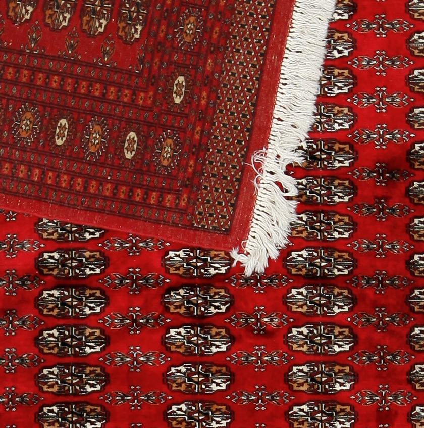 MATTA, Kashmir. Ca 190 x 285 cm.