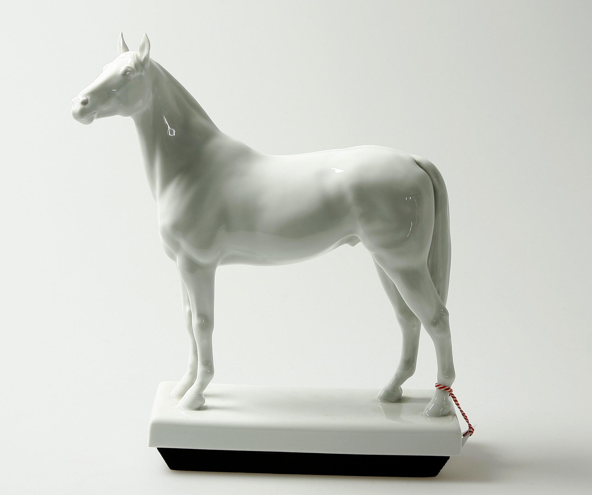FIGURIN, porslin, Erich Oehme, Meissen, 1955, sign.