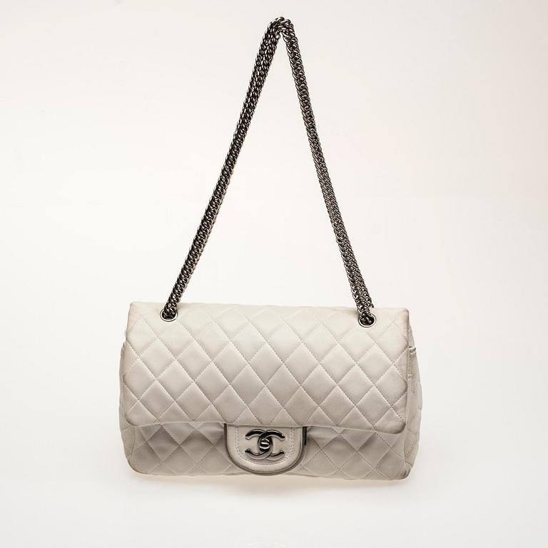 VÄSKA, Chanel.
